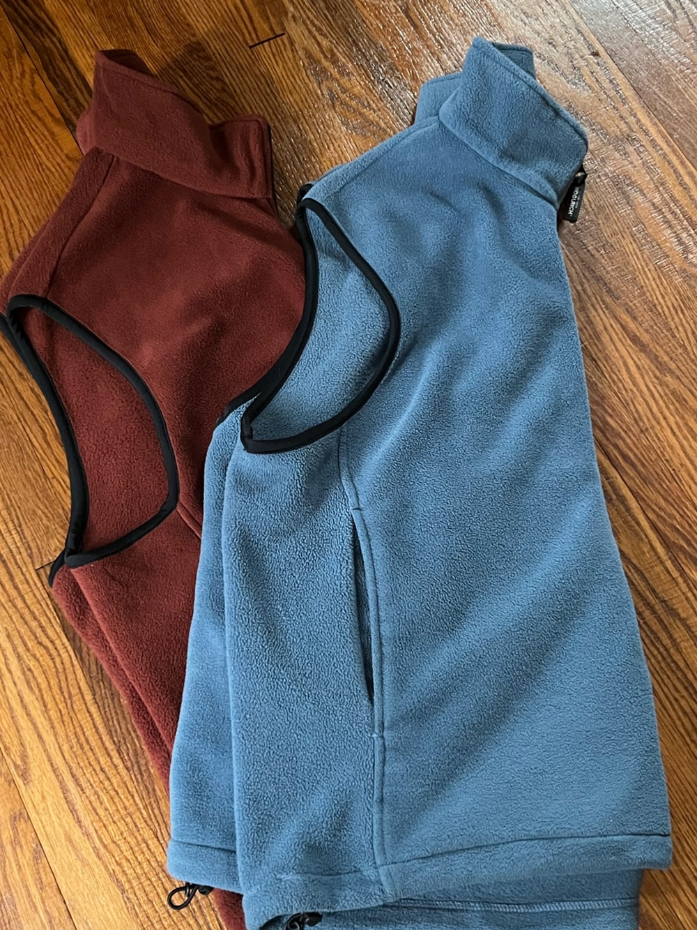 Woolrich vest bundle